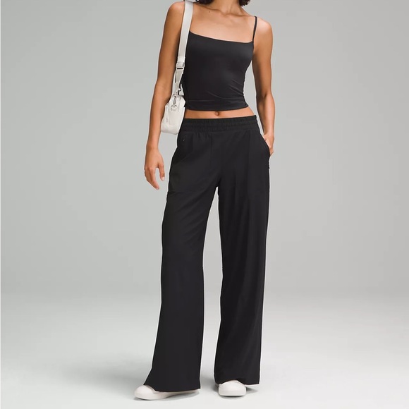 lululemon athletica Pants - NWT Lululemon Athletica Swift Mid Rise wide leg pant